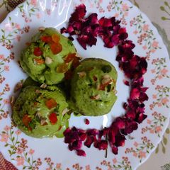 A picture of Paan nwaabii ice cream 👩‍🍳🍧.