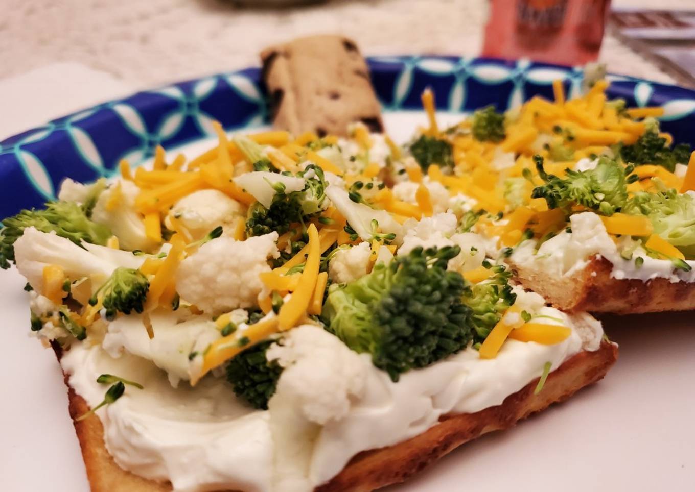 These oils and 3 cheeses were added to the pizza dough