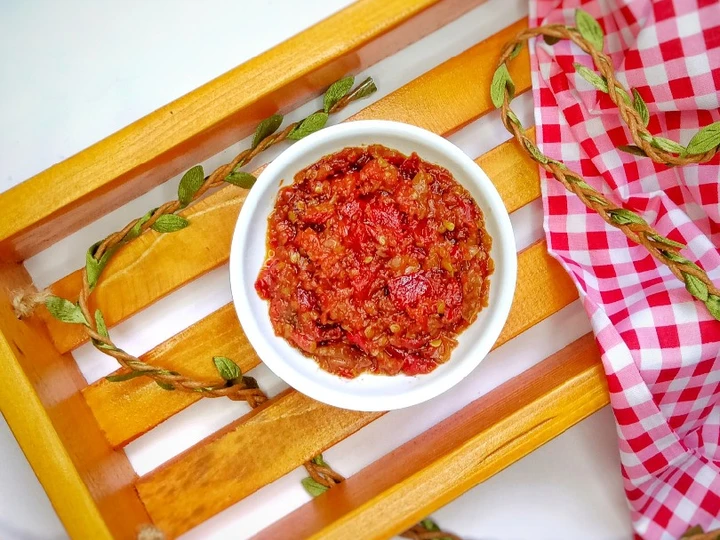 Cara Mudah Membikin Resep Sambal Terasi Goreng (pake cabe kering) yang Uenak Anti Ribet, Uenak Banget