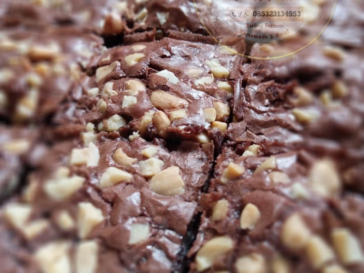 Langkah Mudah untuk Membuat Resep Fudge brownies shiny crust Tanpa mixer yang Lezat Sekali Anti Ribet, Sempurna