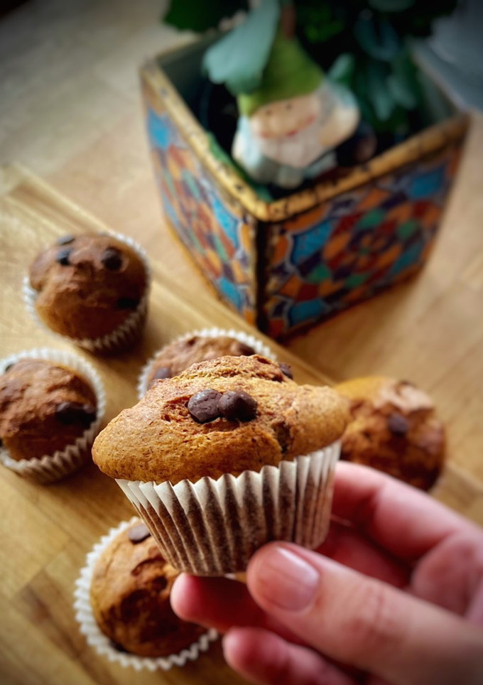 Una foto de Magdalenas de plátano y chocolate (en Thermomix y airfryer)