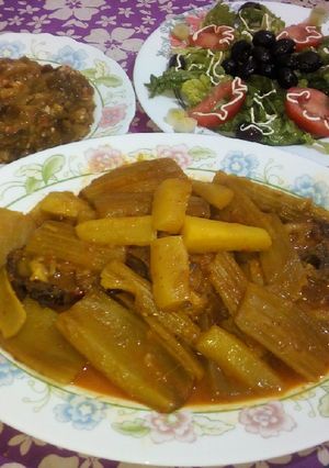 صورة لوصفة مرقة بالخرشف (ارضي شوكي) واللفت