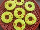 રાઈસ ડોનટ્સ (Rise donates Recipe in Gujarati)
