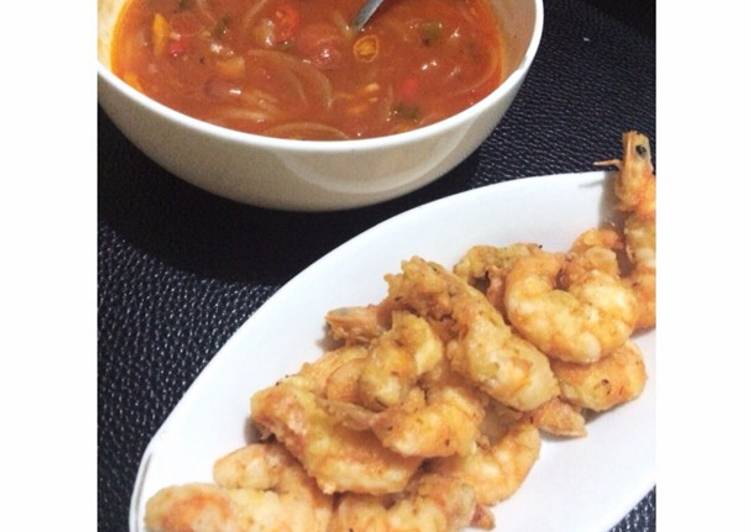 Bagaimana Menyiapkan Udang goreng tepung saos padang yang Bisa Manjain Lidah
