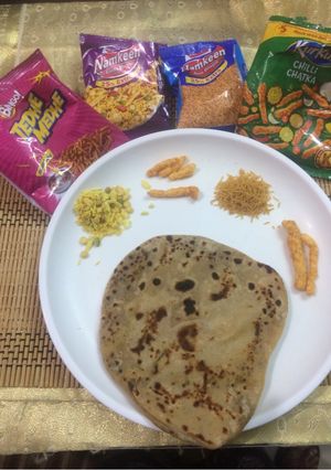 A picture of Aloo bujiya Kurkure Katta Meeta stuffed paratha.