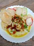 Bubur Ayam Kuah Kuning