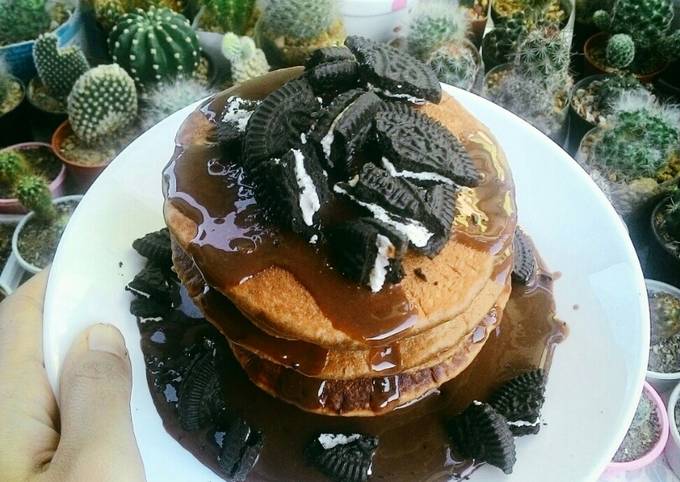 Coffee pancakes &chocolate sauce Recipe