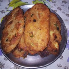 A picture of Crispy bread cutlets.