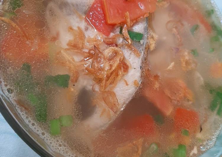 Langkah Mudah untuk Membuat Sup Ikan Tuna, Lezat Sekali