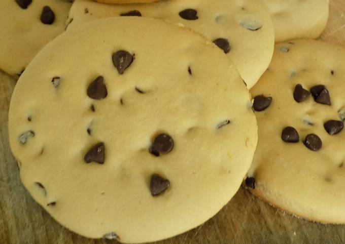 Cookies con gocce di cioccolato