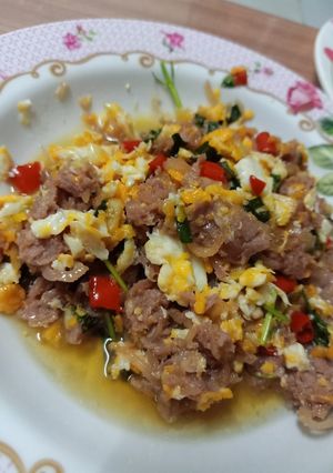 รูปของ แหนมผัดไข่