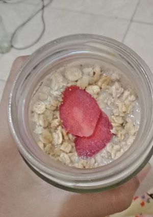 Foto resep Smoothie oat banana strawberry