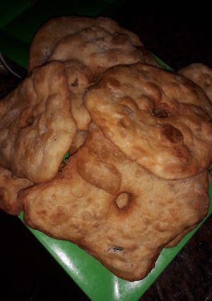 Una foto de Tortas fritas crocantes !!