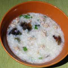 A picture of Century egg and minced Pork Congee.