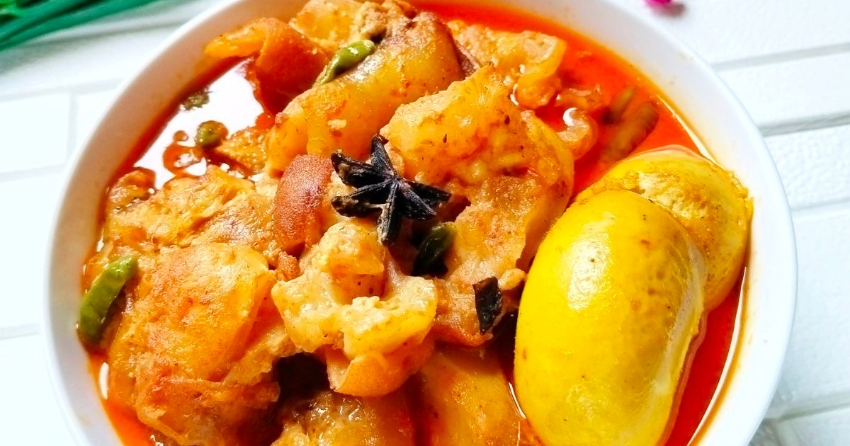 Gulai Kikil Kuping Sapi (sy pakai Tunjang dan Usus)