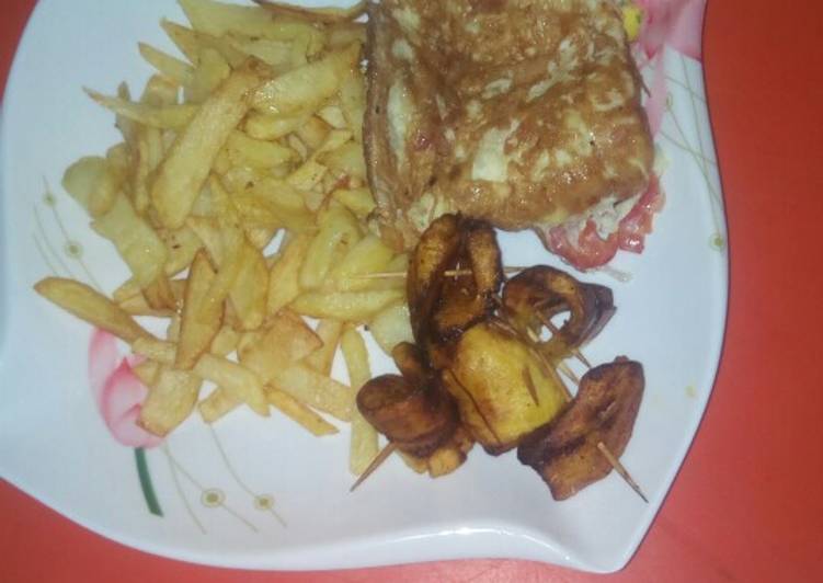 How to Prepare Quick Chips nd Eggs with plantain ring!#breakfast