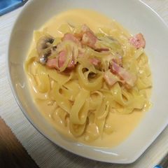 A picture of Creamy and Easy Carbonara.
