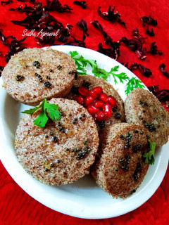 रागी कटोरी ढोकला (Ragi katori dhokla recipe in Hindi) रेसिपी मुख्य फोटो