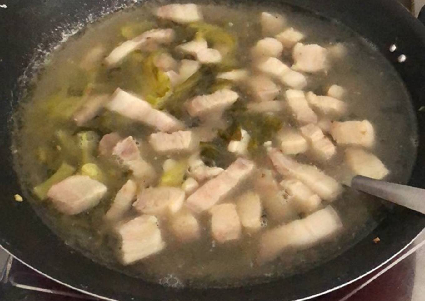 Sayur asin pork belly (non halal)