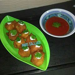 A picture of Potato Puffs #5 WeeksChallenge #CookpadRamdanKSath.