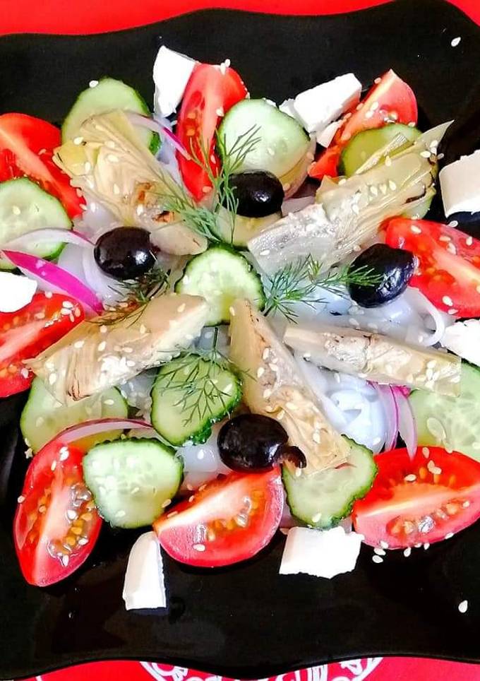 Салат з маринованими артишоками