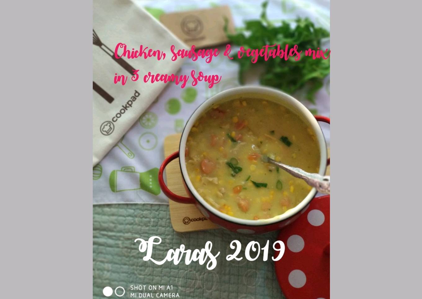 Chicken, sausage & vegetables mix in 3 creamy soup
