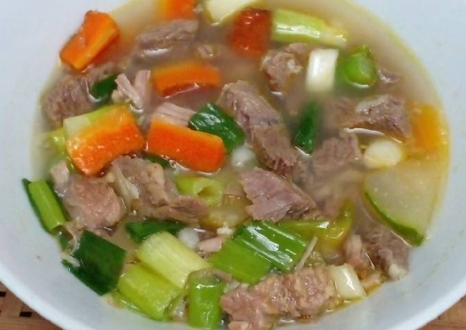 Resep Sop Daging Sapi Sederhana Oleh Amy Lean Cookpad