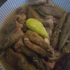 A picture of White Chicken Karela.