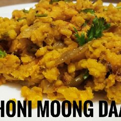 A picture of Bhooni moong daal.