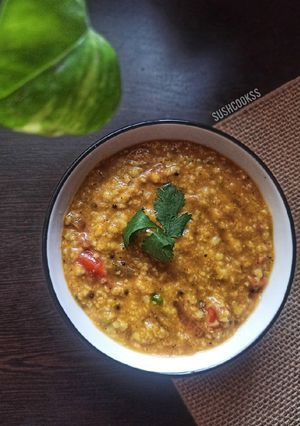 A picture of Masala oats.