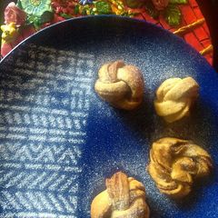 A picture of Cinnamon rolls.