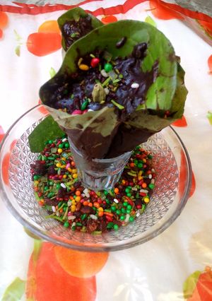 A picture of Chocolate paan rolls.