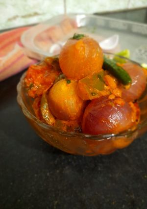 অনিয়ন দোপেঁয়াজা(onion do peyaja recipe in Bengali) রেসিপির প্রধান ছবি