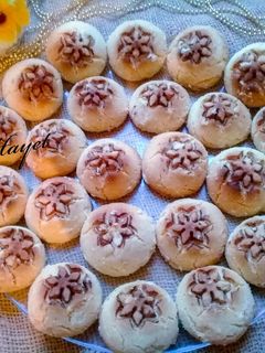 صورة لوصفة غريبية جزائرية هشة و تذوب في الفم 😋