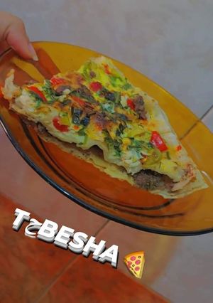 صورة لوصفة بيتزا شرقي بالسجق 😋