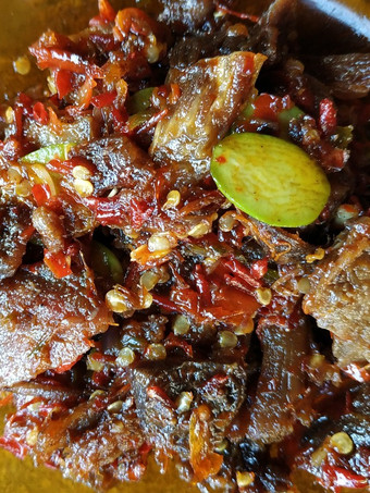 Bagaimana Menyiapkan Oseng mercon sapi simple enak Rumahan