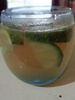 A picture of Lemon water🍋.