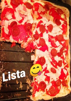 Una foto de Masa pizza a mi estilo 🍕
