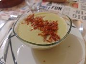 Una foto de gazpacho melon