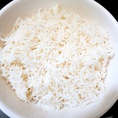 Plain white Rice A picture of Plain white Rice.