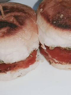 बर्गर (Burgar recipe in hindi) रेसिपी मुख्य फोटो