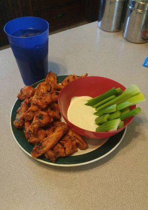 A picture of Buffalo wings Easy by Breezy.