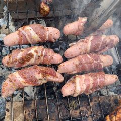 Summer pigs and blankets A picture of Summer pigs and blankets.