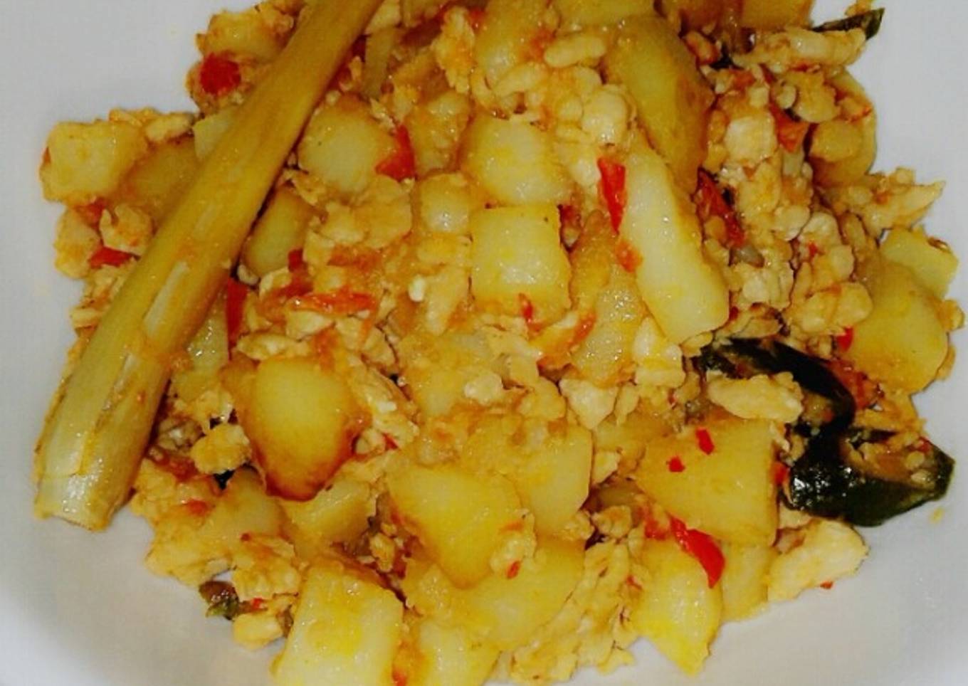 Sambal goreng kentang daging ayam cincang