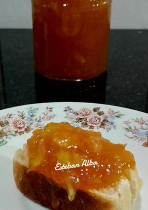 Una foto de Mermelada de Naranjas