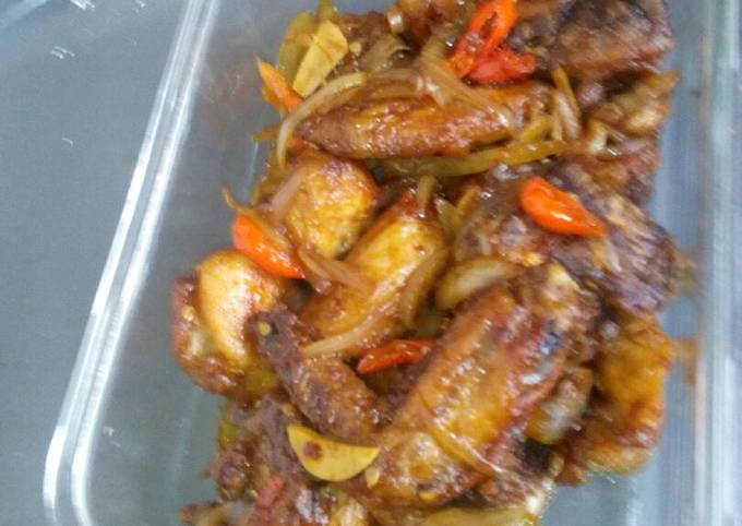 Ayam goreng mentega