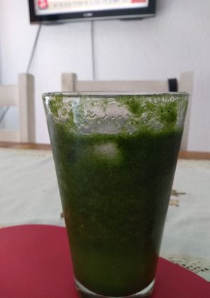 Una foto de Jugo depurativo 🥒🍋🍏
