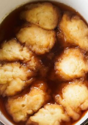 Une photo de Quebec traditional “grandfather in syrup”