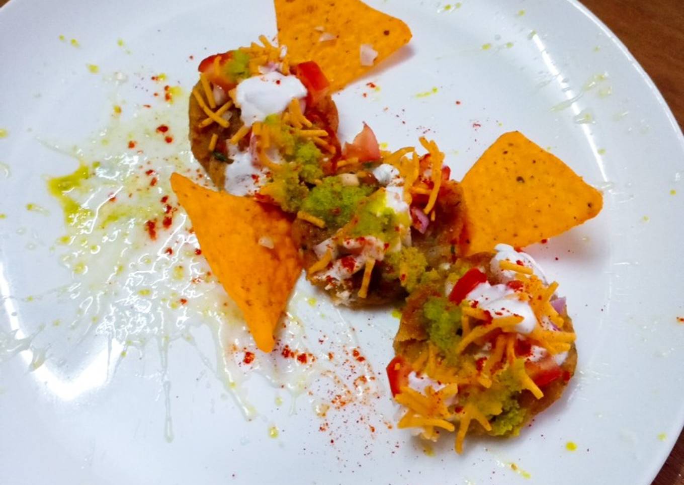 Makhana tikki chaat