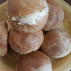 A picture of Pan de leche, vegetal.